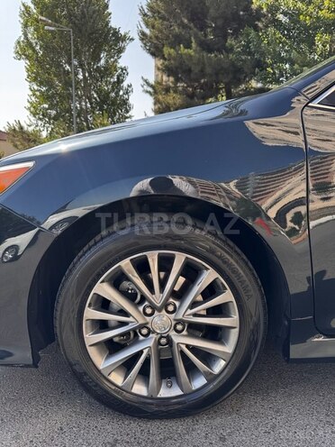 Toyota Camry-7