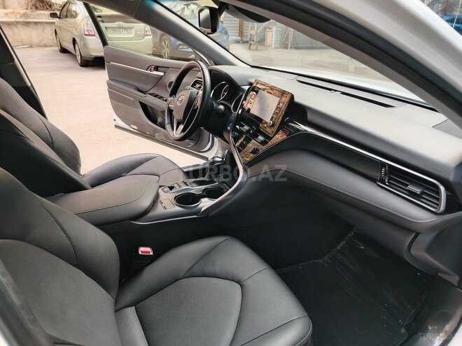 Toyota Camry 2022, 13,600 km - 2.5 л - Bakı