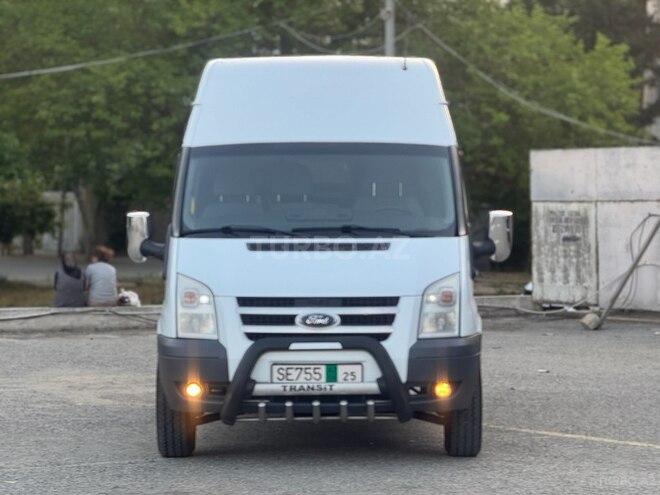 Ford Transit 2011, 215,000 km - 2.4 л - Bakı