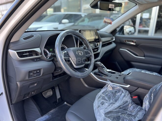 Toyota Highlander 2025, 0 km - 2.5 l - Bakı