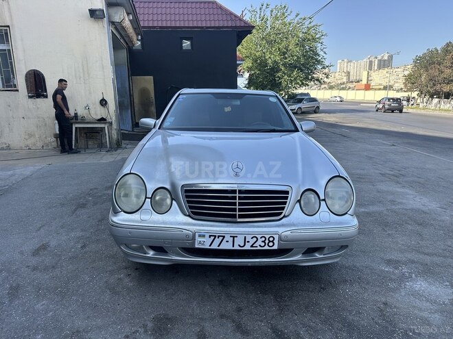 Mercedes E 270 2001, 593,000 km - 2.7 l - Bakı