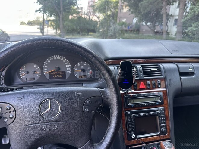 Mercedes E 270 2001, 593,000 km - 2.7 l - Bakı