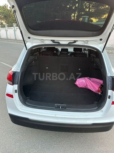 Hyundai i30 2017, 232,000 km - 1.6 l - Bakı