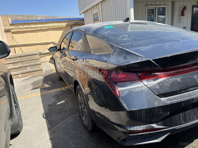 Hyundai Elantra 2022, 105,000 km - 2.0 l - Bakı