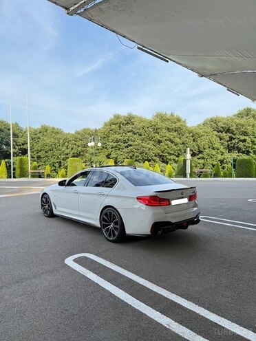 BMW 520 2018, 191,000 km - 2.0 l - Tovuz