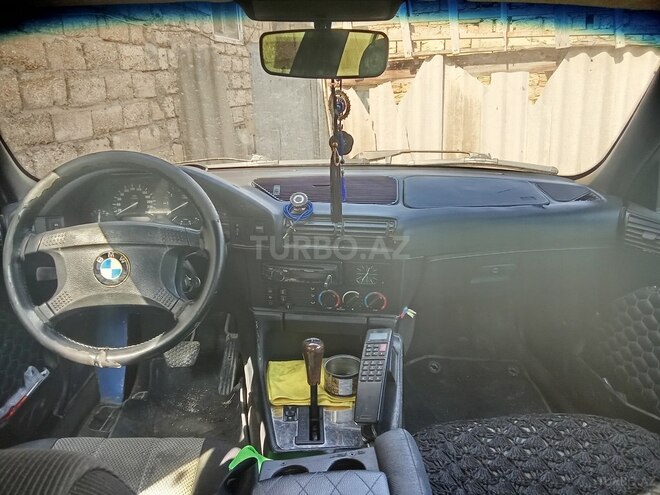 BMW 525 1993, 250,000 km - 2.5 l - Bakı