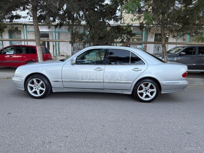 Mercedes E 280 1999, 333,000 km - 2.8 l - Bakı