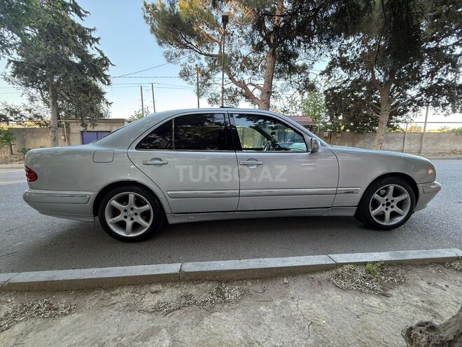 Mercedes E 280 1999, 333,000 km - 2.8 l - Bakı