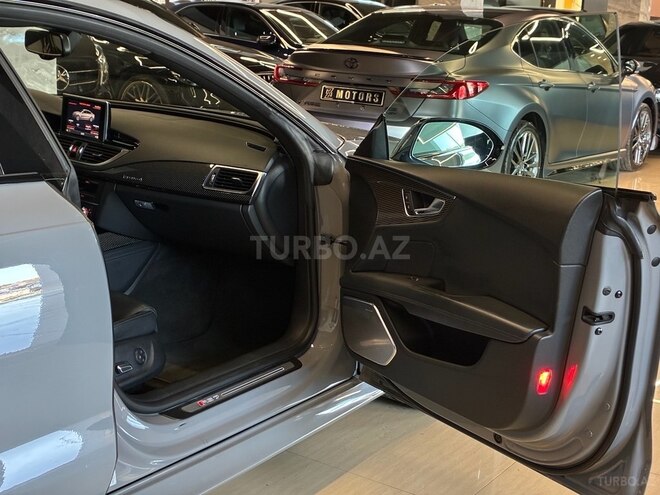 Audi RS7 2015, 95,000 km - 4.0 l - Bakı