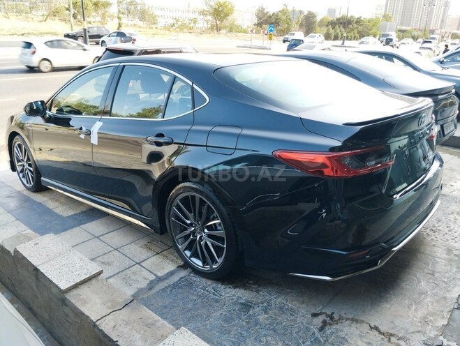 Toyota Camry-4