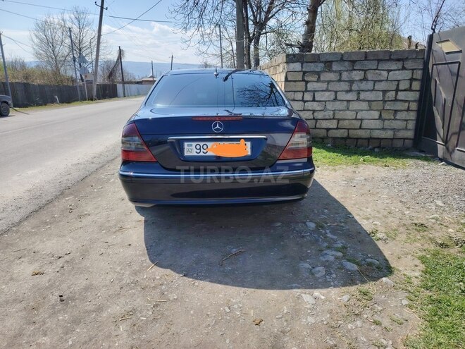 Mercedes E 220 d 2004, 348,521 km - 2.2 l - Zaqatala