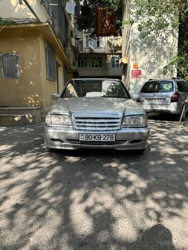 Mercedes C 180 1999, 366,323 km - 1.8 l - Bakı