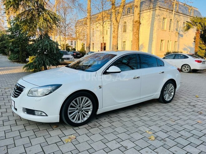 Opel Insignia 2013, 220,000 km - 2.8 l - Bakı