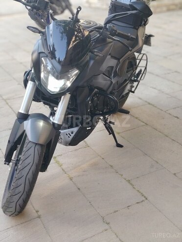 Bajaj Dominar 400 2024, 6,000 km - 0.4 l - Bakı