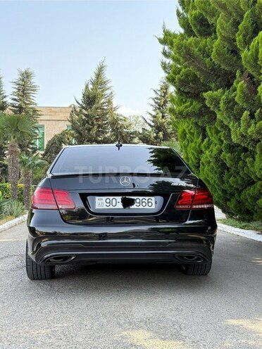 Mercedes E 200 2014, 214,500 km - 2.0 l - Biləsuvar