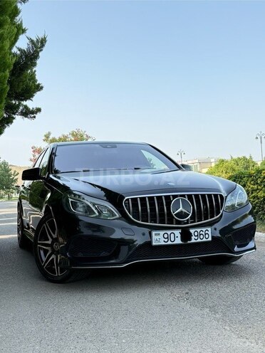 Mercedes E 200 2014, 214,500 km - 2.0 l - Biləsuvar