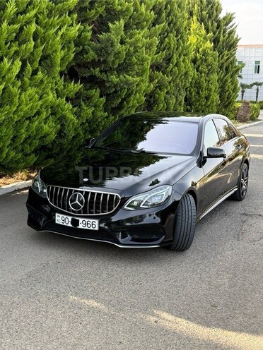 Mercedes E 200 2014, 214,500 km - 2.0 l - Biləsuvar