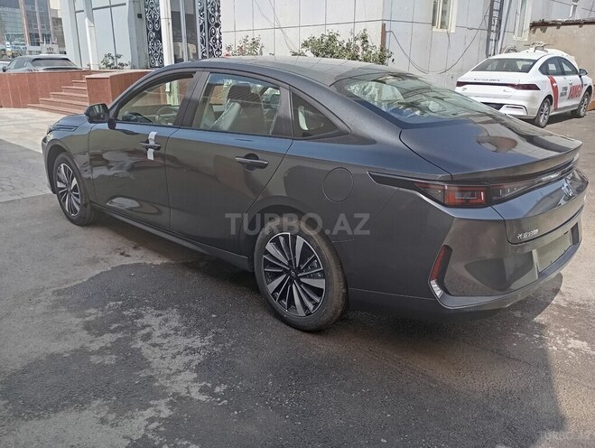 Changan Qiyuan A05 2025, 0 km - 1.5 л - Bakı