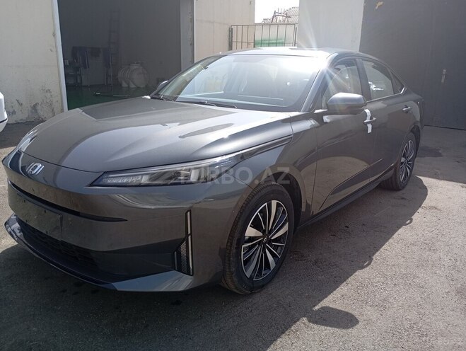 Changan Qiyuan A05 2025, 0 km - 1.5 л - Bakı