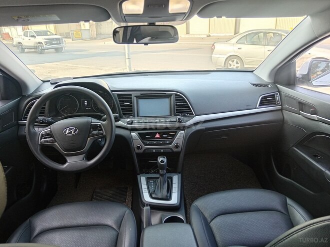 Hyundai Avante 2017, 144,118 km - 1.6 l - Bakı