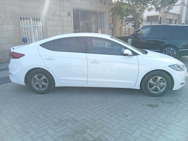 Hyundai Avante 2017, 144,118 km - 1.6 l - Bakı
