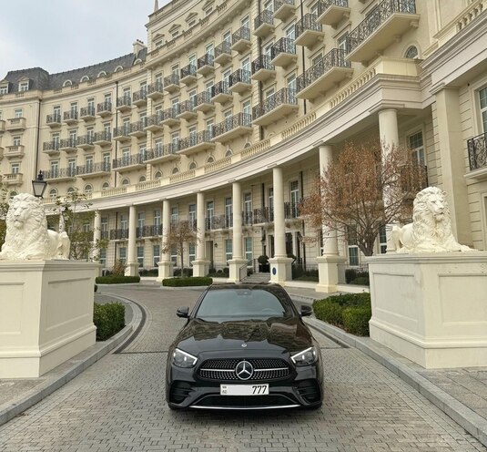 Mercedes E 300 de 2020, 97,000 km - 2.0 л - Bakı