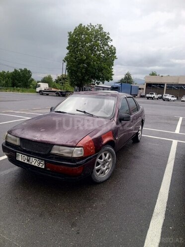 Opel Vectra 1993, 400,000 km - 2.0 l - Qəbələ