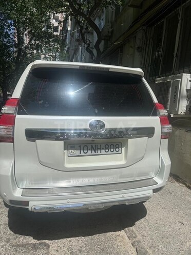 Toyota Land Cruiser Prado 2012, 240,000 km - 2.7 l - Bakı