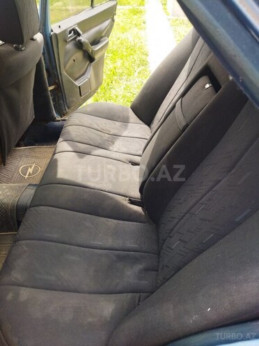 Mercedes E 260 1986, 253,000 km - 2.6 l - Bərdə