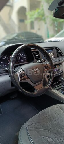 Hyundai Elantra 2017, 177,028 km - 2.0 л - Bakı