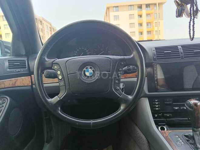BMW 528 1997, 325,843 km - 2.8 l - Xırdalan