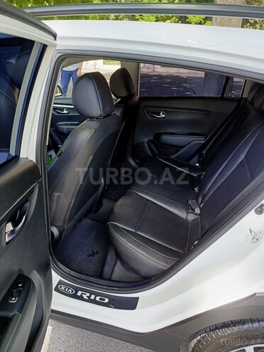 Kia Rio X-Line 2021, 107,000 km - 1.6 l - Mingəçevir