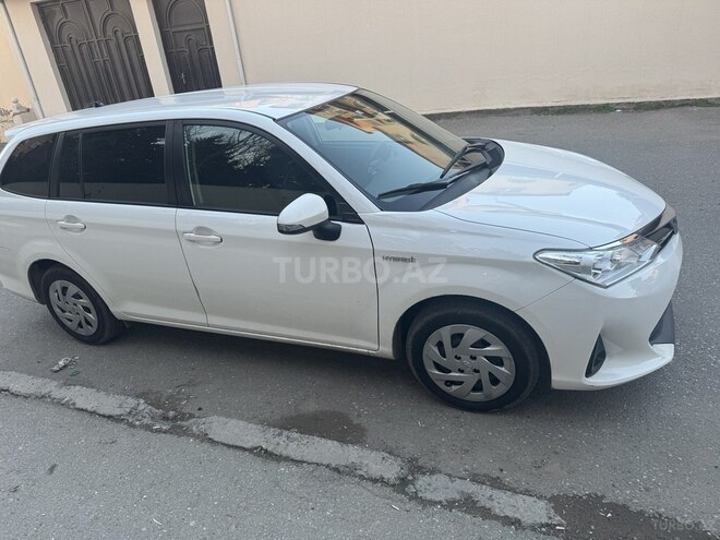 Toyota Corolla Fielder 2018, 85,000 km - 1.5 л - Bakı