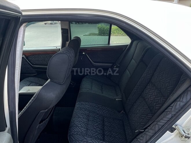 Mercedes C 200 1994, 444,444 km - 2.0 l - Bakı