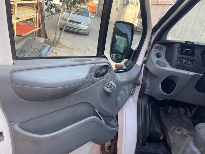 Ford Transit 2009, 413,000 km - 2.4 l - Bakı