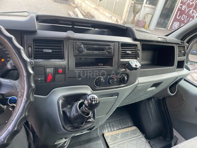 Ford Transit 2009, 413,000 km - 2.4 l - Bakı