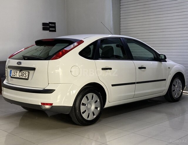Ford Focus 2006, 67,000 km - 1.6 л - Sumqayıt