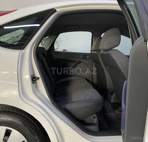 Ford Focus 2006, 67,000 km - 1.6 л - Sumqayıt