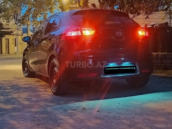 Kia Rio 2014, 260,000 km - 1.1 л - Bakı