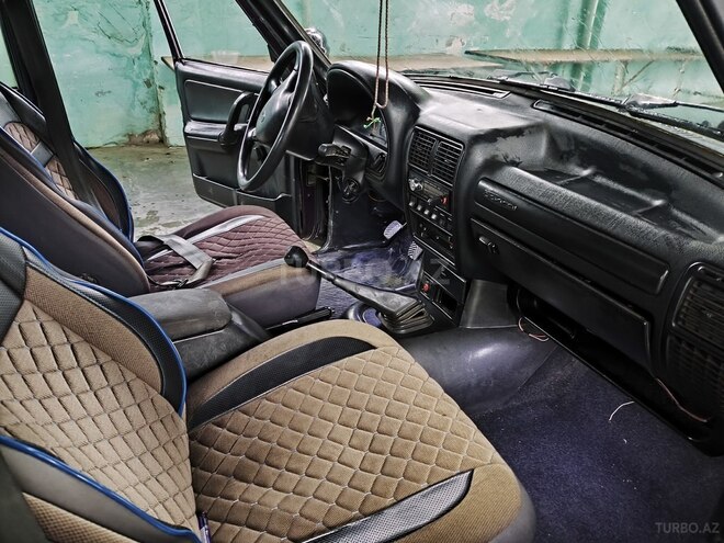 GAZ 3110 1997, 200,000 km - 2.5 l - Xaçmaz