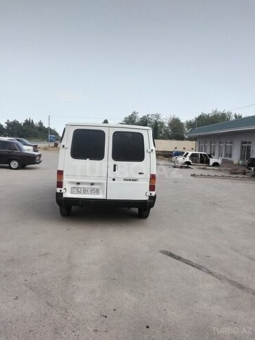 Ford Transit 2000, 50,000 km - 2.5 л - Salyan