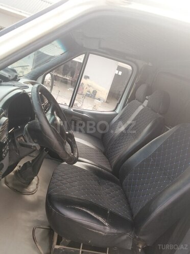 Ford Transit 2000, 50,000 km - 2.5 л - Salyan
