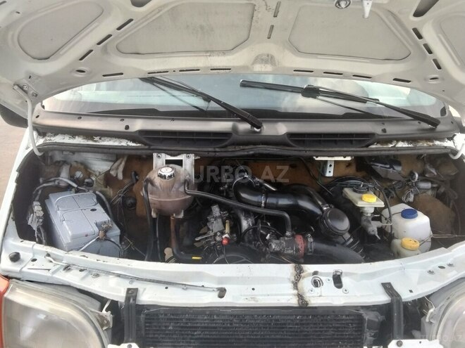 Ford Transit 2000, 50,000 km - 2.5 л - Salyan