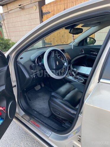 Chevrolet Cruze 2011, 203,587 km - 1.4 л - Bakı