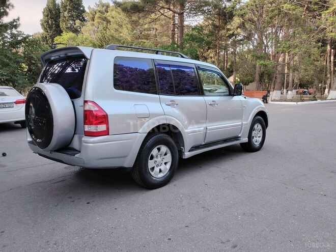 Mitsubishi Pajero 2005, 302,000 km - 3.0 l - Sumqayıt