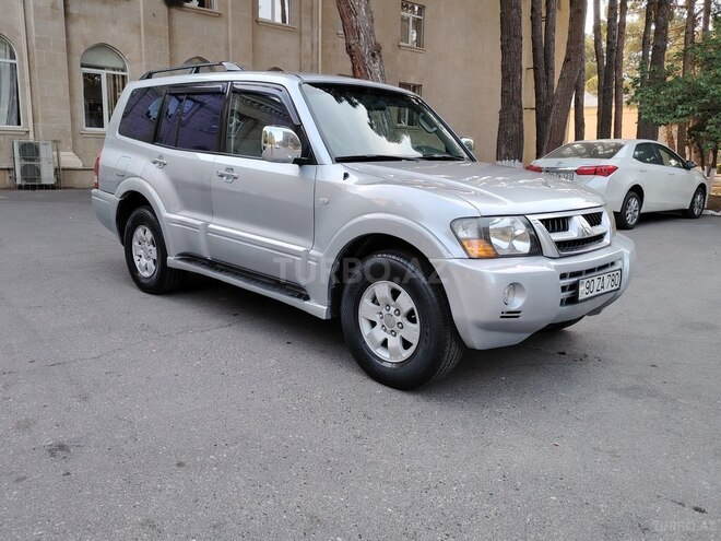 Mitsubishi Pajero 2005, 302,000 km - 3.0 l - Sumqayıt