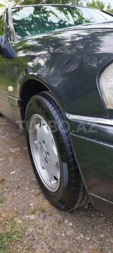 Mercedes C 220 1995, 450,000 km - 2.2 л - Qazax