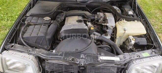 Mercedes C 220 1995, 450,000 km - 2.2 л - Qazax