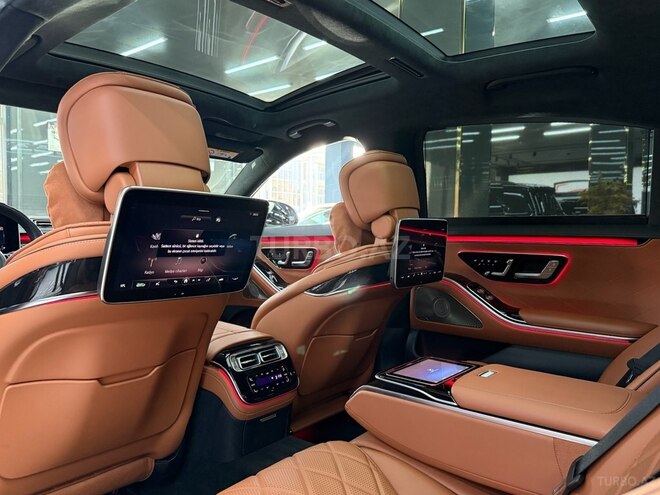 Mercedes S 500 4MATIC-9