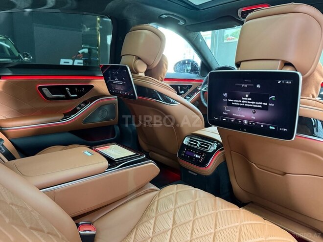 Mercedes S 500 4MATIC-11
